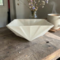 Handgemachte Porzellanschale im Origamidesign / Müslischale & Dessertschale